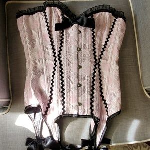 🔥Pink corset lingerie 🔥